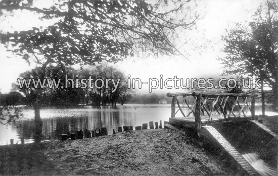 Connaught Waters, Chingford, London. c.1917.